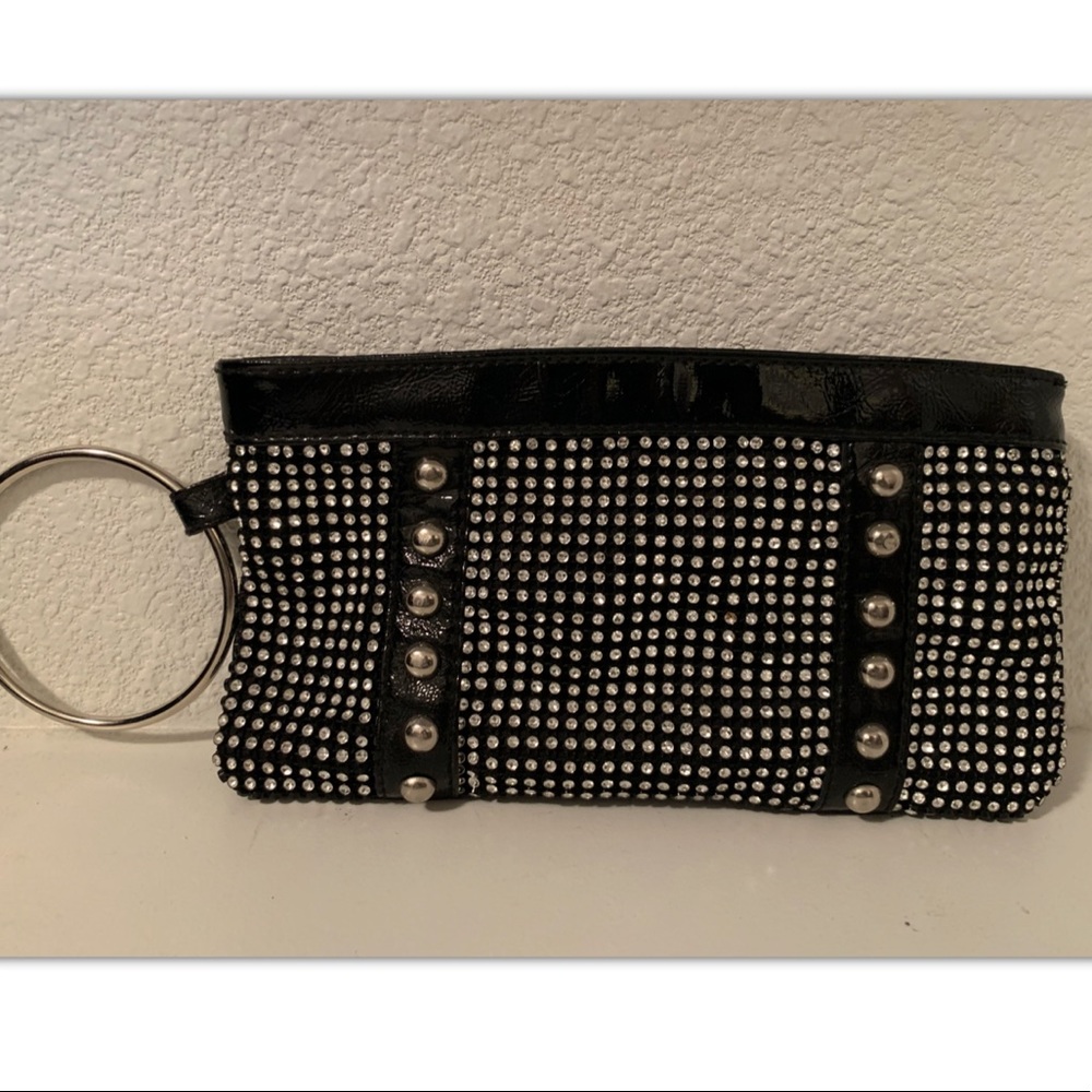 Wristlet